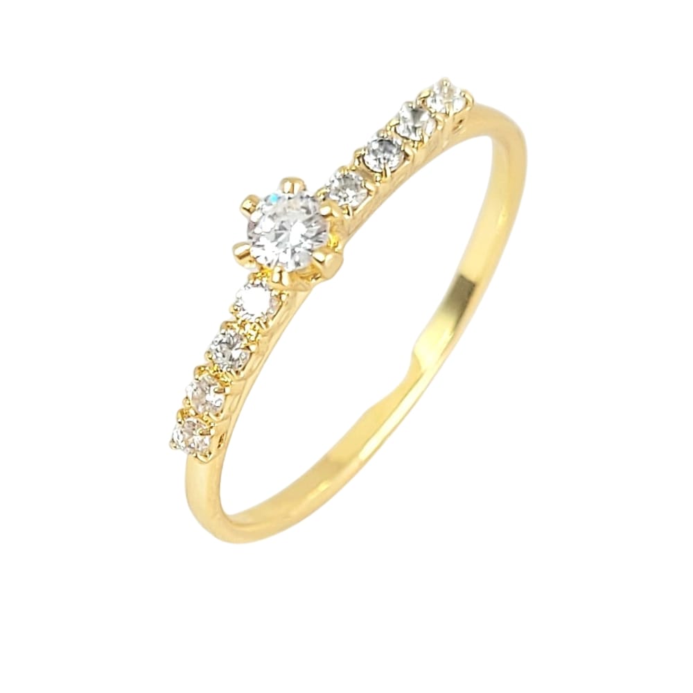Anel zirconia cristal central com lateral cravejada zircônias cristal banho ouro 18k