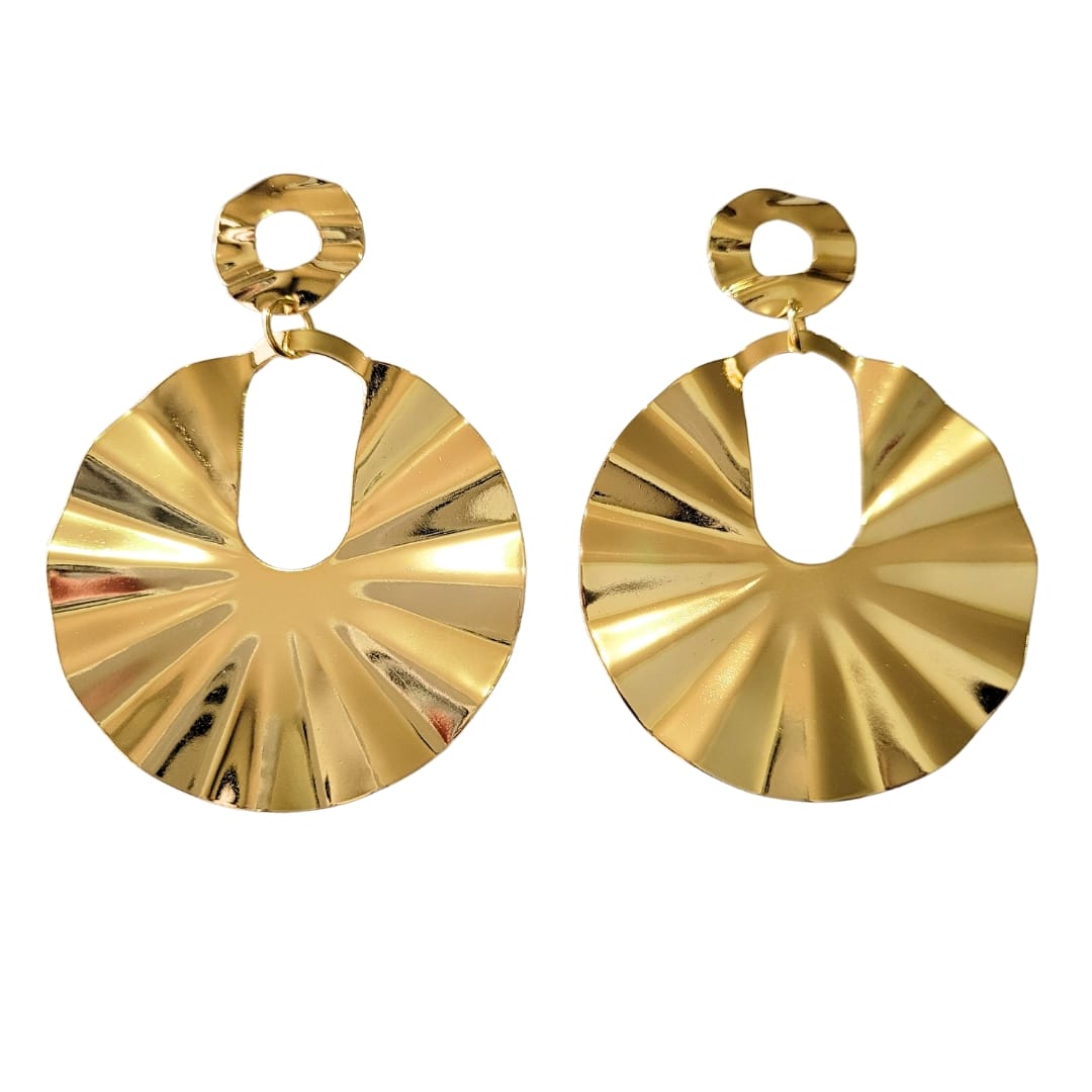 Brinco círculos ondulados banho ouro 18k
