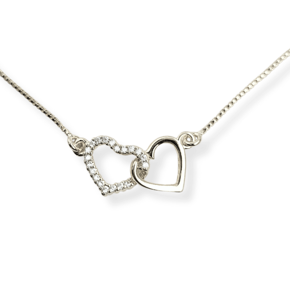 Colar 2 corações vazados 1 coração cravejado micro zircônias cristal 1 coração liso banho ródio