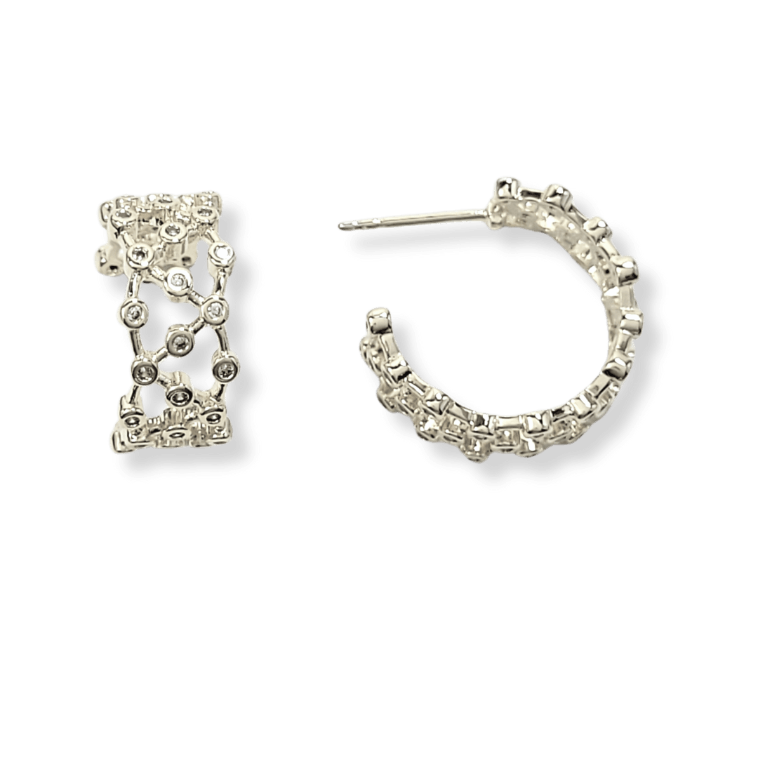 Brinco argola rendada cravejada micro zircônias cristal banho ródio